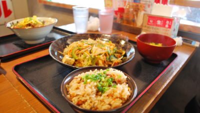 亀膳食堂（沖縄麺）