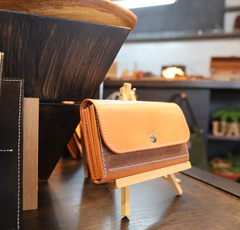 Leather & Wood U.A.STORE From Okinawa